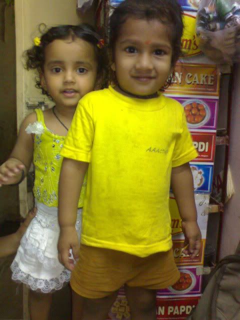 nidhi with his brother