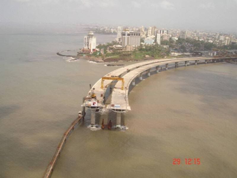 pictures of contructions of sea link worli