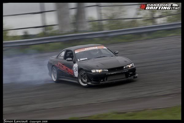 http://i297.photobucket.com/albums/mm205/briggs_d85/n502358764_1287163_7546.jpg
