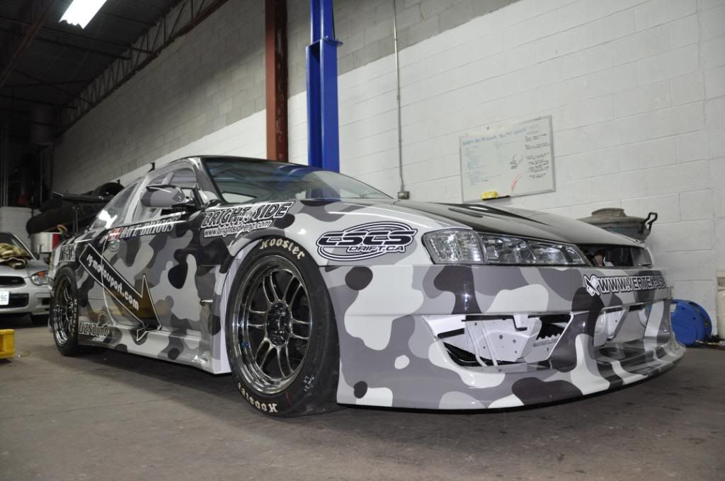 http://i297.photobucket.com/albums/mm205/briggs_d85/s14wrap086.jpg