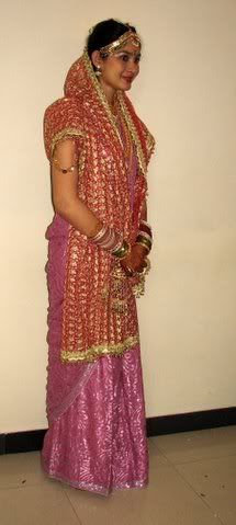 241108 north indian bridal attire divya gaurav 241108