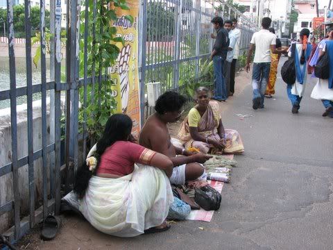 selling religious stuff at mylapore tank