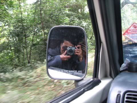 me in wing mirror 110109