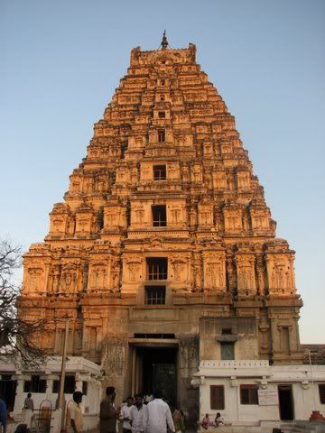 virupaksha temple evening sunlight 170109