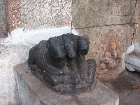 three-headed nandi virupaksha temple 170109