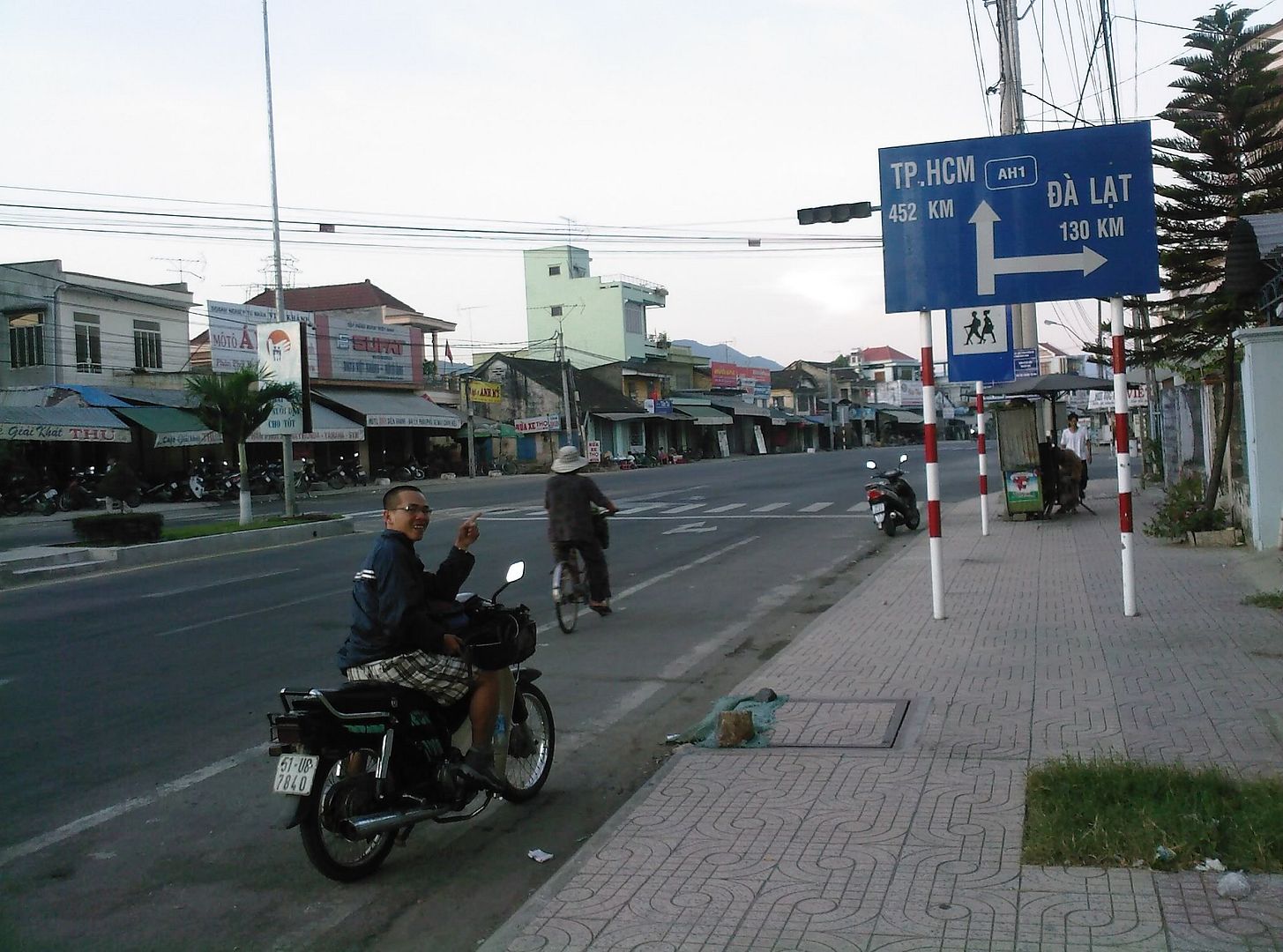 Đi Đà Lat ban đêm bằng xe máy có được không? - 3