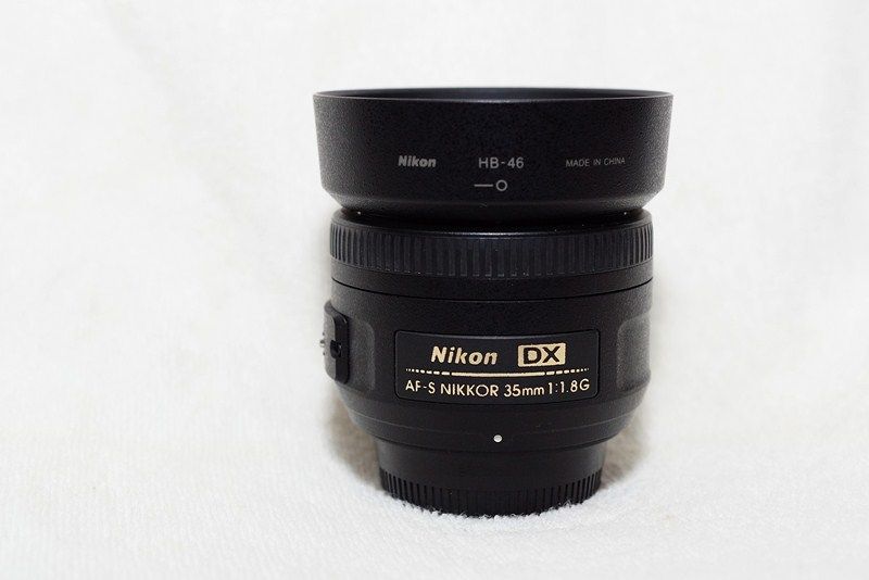 Nikkor 85 1.8G , Nikkor 35 1.8G DX, Body Nikon D300 - 3