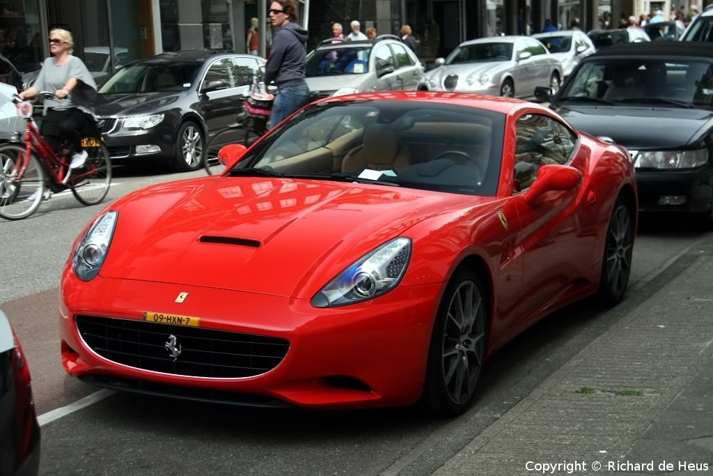FerrariCalifornia52.jpg