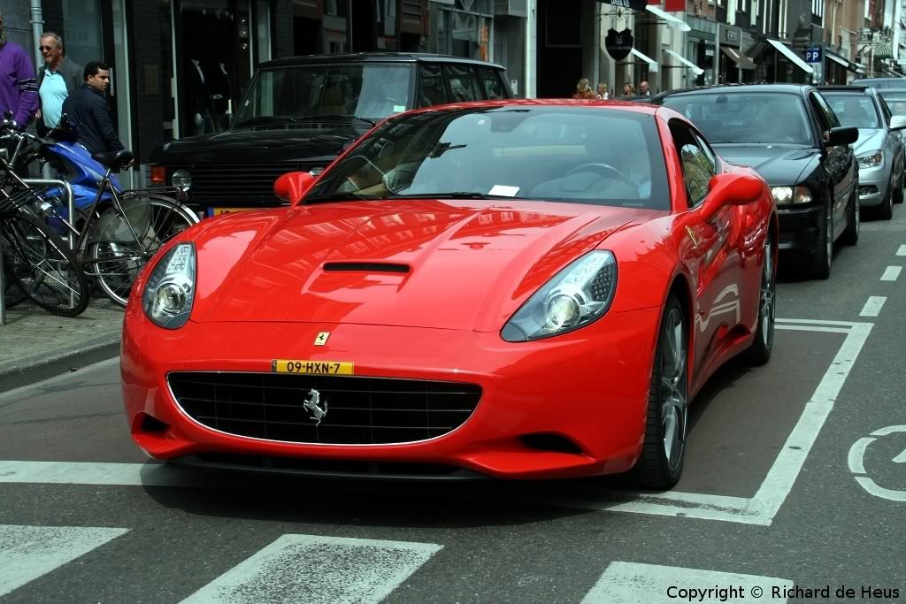 FerrariCalifornia53.jpg