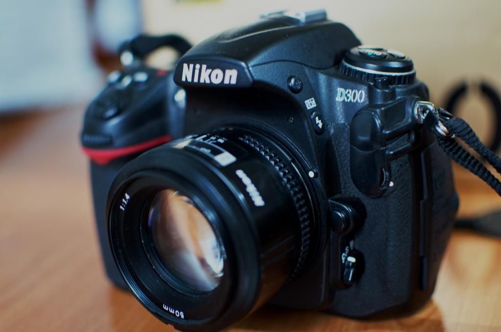 Thanh lý toàn bộ D300, D5100 , Tokina 11-16mm, nikkor 50mm 1.4D, 35mm f1.8G - 11