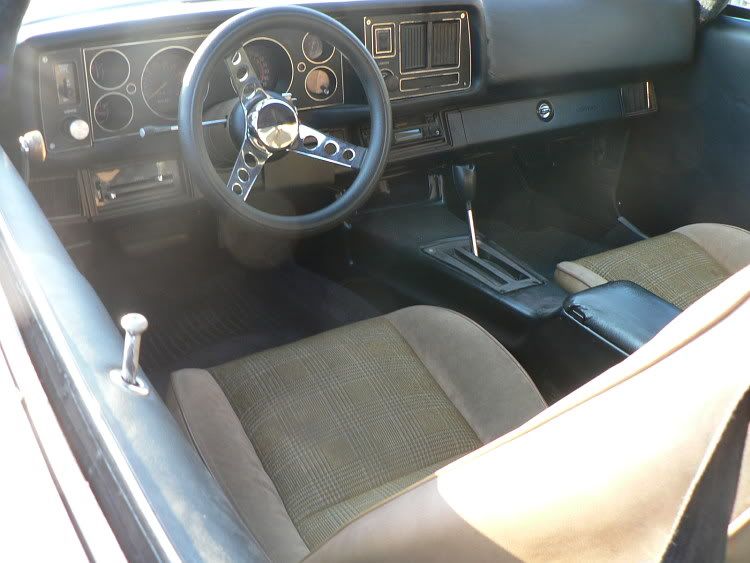 Interior Detail photo int01.jpg