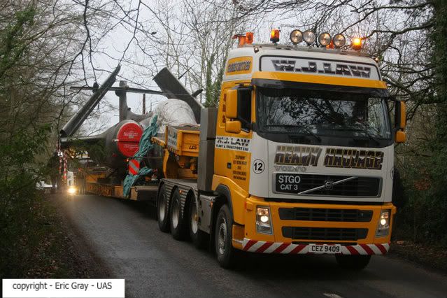 http://i297.photobucket.com/albums/mm216/BBS889/Langford-Aircraft-Move-088-.jpg