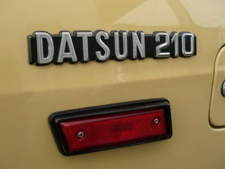 Datsun-B210-1.jpg