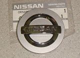 th_Nissan_emblem_2_front.jpg