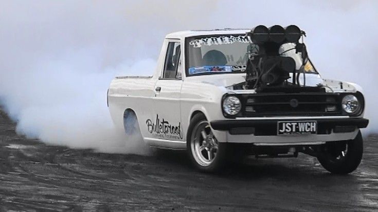 awesome-blown-injected-datsun-1200-ute-goes-wild-at-supernats-735x413.jpg