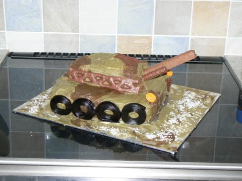 tankcake.jpg