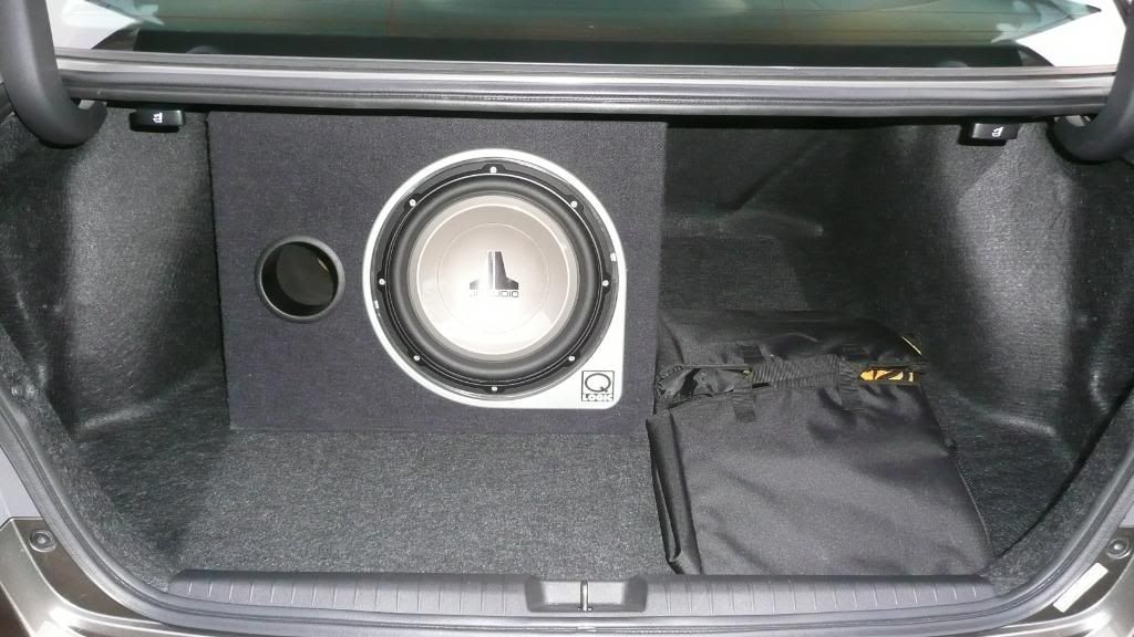 My Clean Subwoofer Install 8th Generation Honda Civic Forum