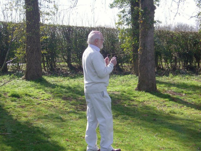 Dowsing011.jpg