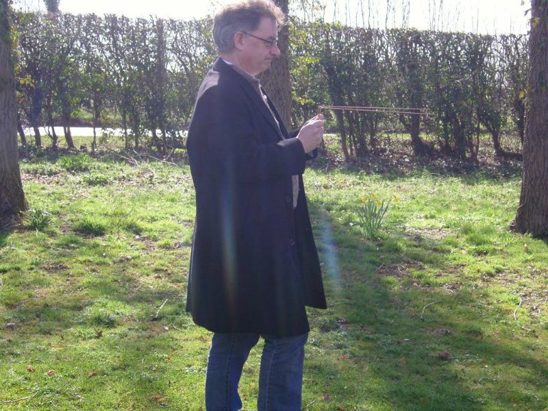 Dowsing013.jpg