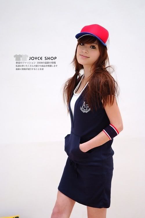 D014 - Sporty Dress