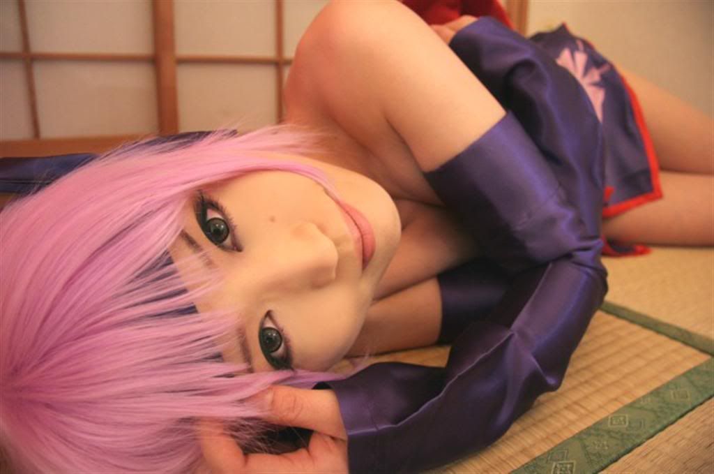 Forum Image: http://i297.photobucket.com/albums/mm226/initial-jj/cosplayers-14.jpg