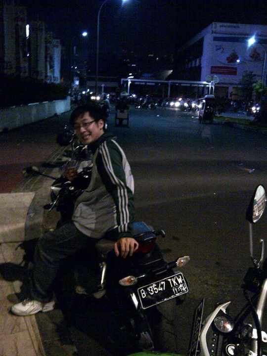 Tahun Baru Pertama Sama Beber